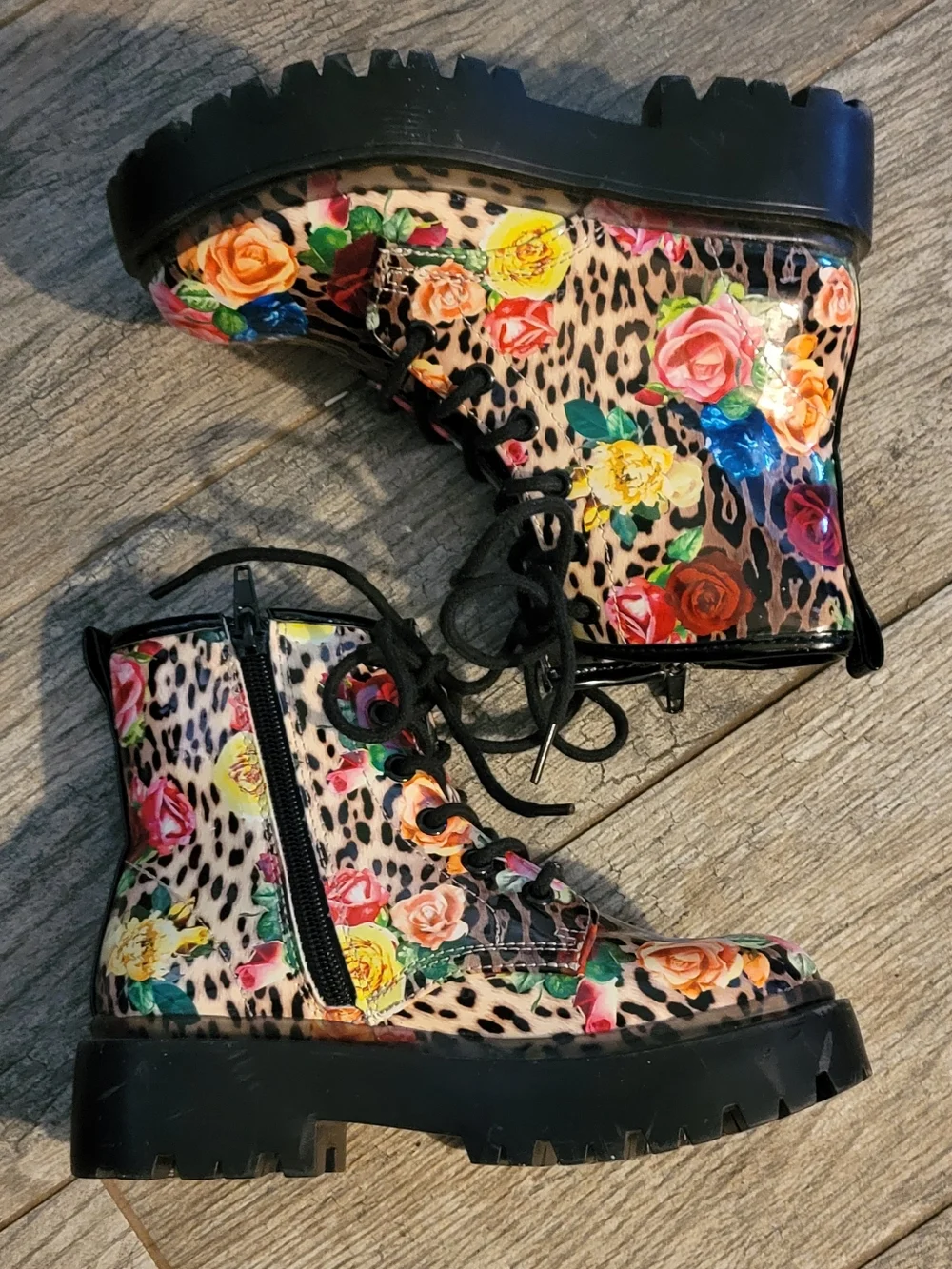 Betsey Johnson BK-JOHN Leopard Floral Combat Boots Lace Up Chunky Lug Sole NEW